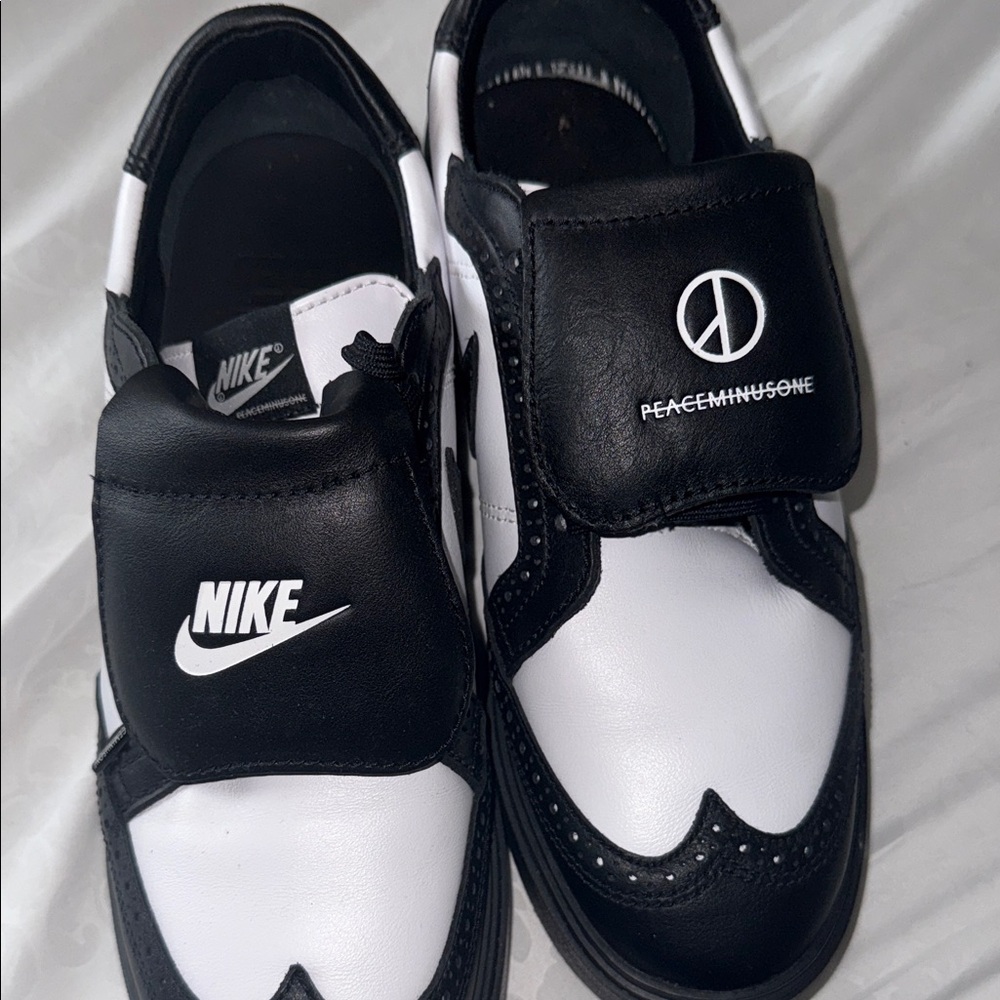 Nike Kids Black and White Slip-On Sneakers
